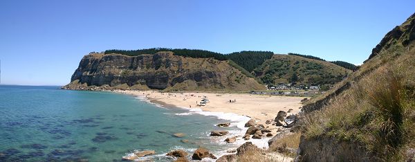 Click here to see the picture (16-large-waipatiki-beach.jpg)